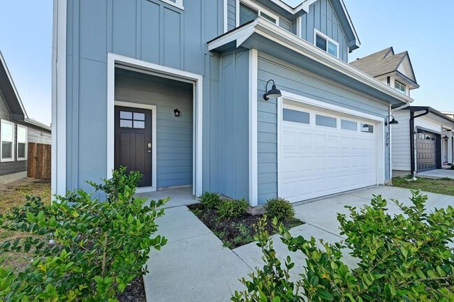 Building Photo - 229 Frogmore Lp