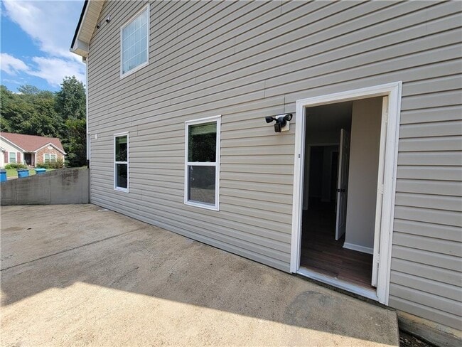 Foto del edificio - 655 Alcovy Woods Dr