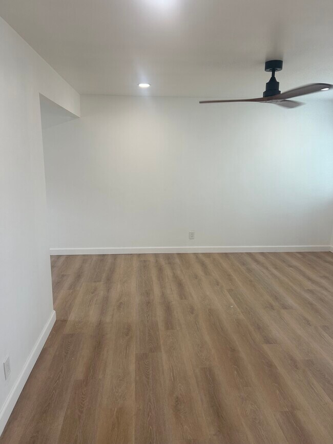 Foto del edificio - 4730 W 169th St