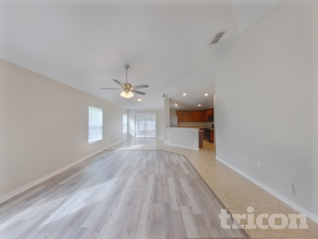 Building Photo - 3408 Heath Dr