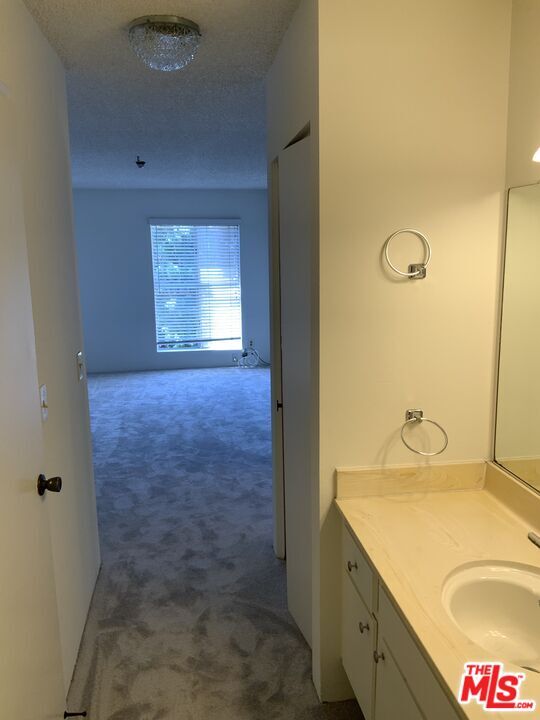 Building Photo - 8317 Raintree Cir
