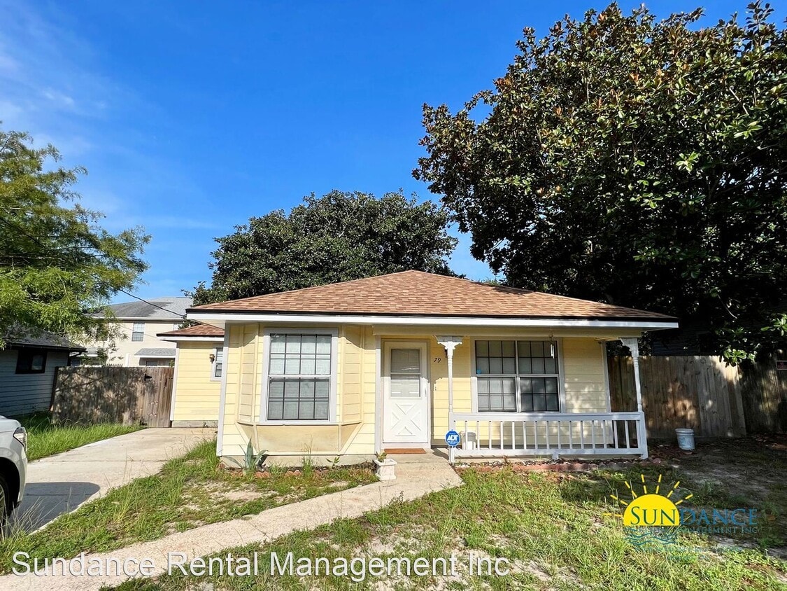 Primary Photo - 2 br, 1.5 bath House - 79 Josie Road