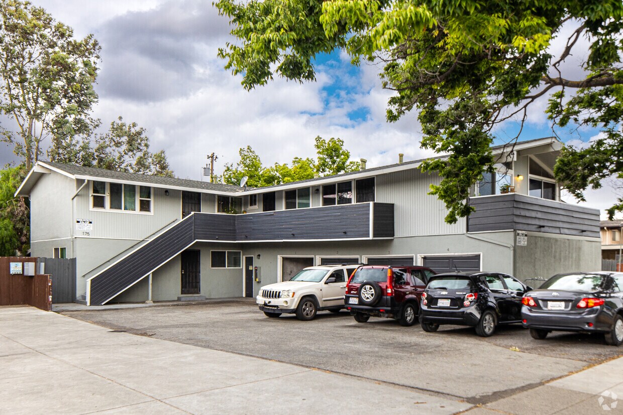 175 Alexander Avenue - 175 Alexander Ave