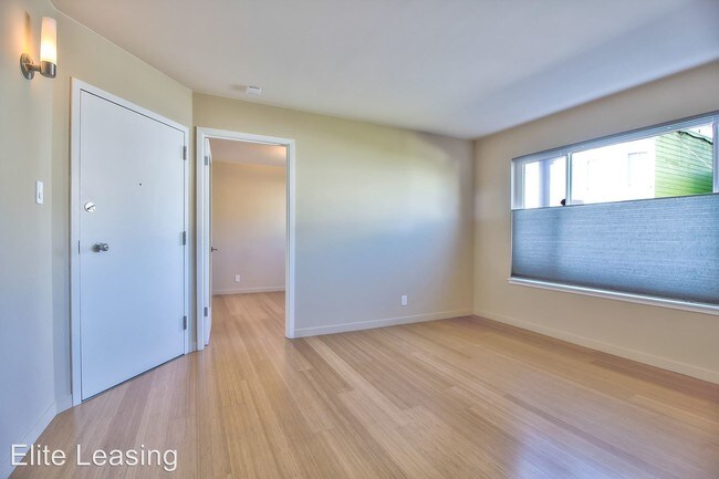 Foto del edificio - 1 br, 1 bath Apartment - 124 5th Avenue #5