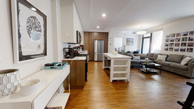 Foto del edificio - 707 N Wells St