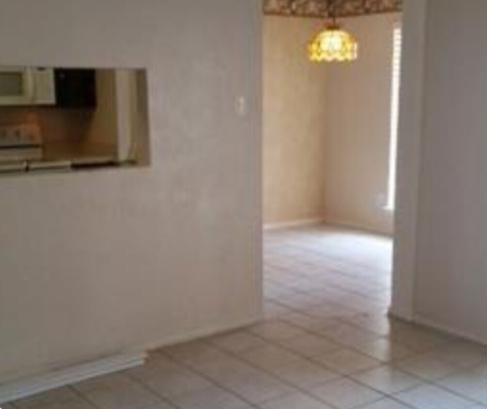 320 Arborview Dr, Garland, TX 75043 House Rental in Garland, TX