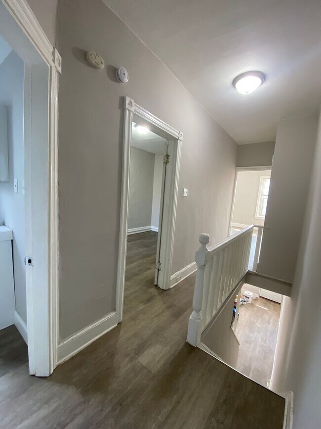 Foto del edificio - Renovated 3 bed townhome