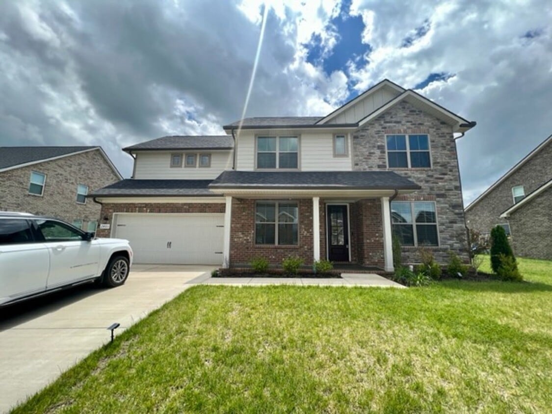 Primary Photo - 4 br, 3.5 bath House - 2403 Blue Heron Dr.