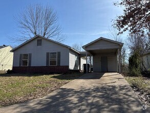 Building Photo - 1116 Flat Rock Cir