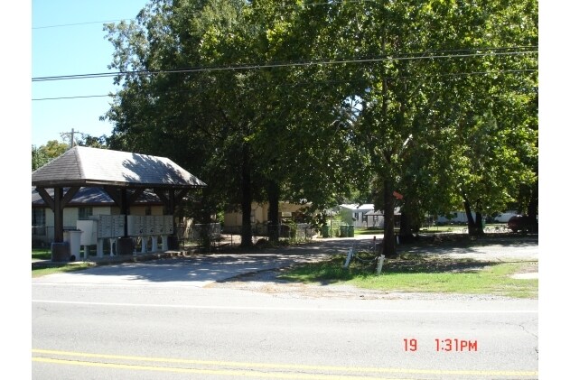 Primary Photo - B & M Mobile Home Community
