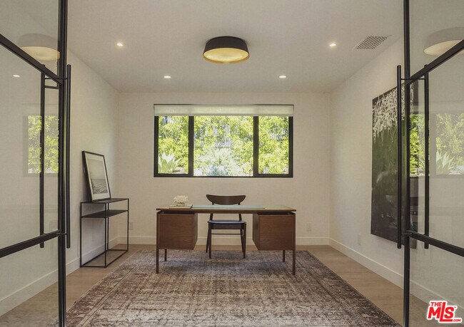 Foto del edificio - 3602 Shoreheights Dr