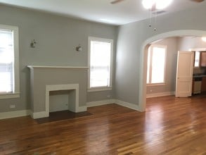 Building Photo - 715 E Elmira St