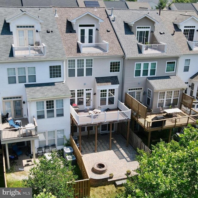 Building Photo - 42997 Mill Race Terrace