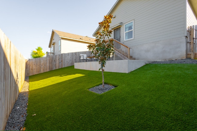 Photo - 13915 Bull Cv House