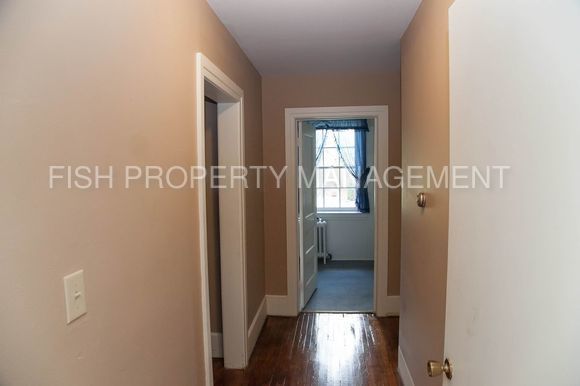 Building Photo - 1307 Sheridan St