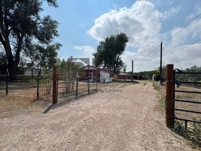 Building Photo - 2401 Overton Rd