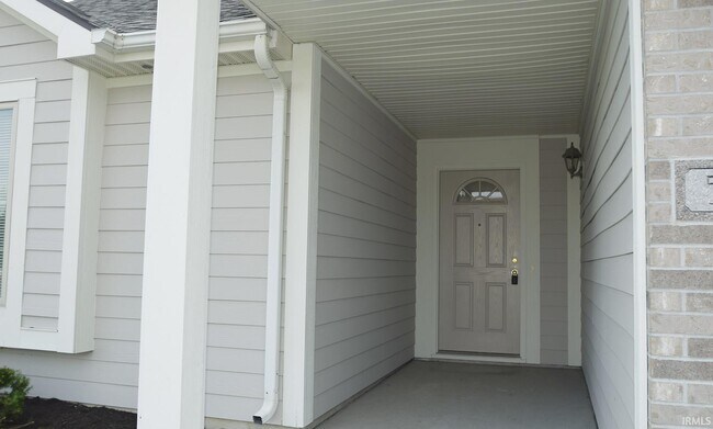 Foto del edificio - 5710 Gate Tree Ln
