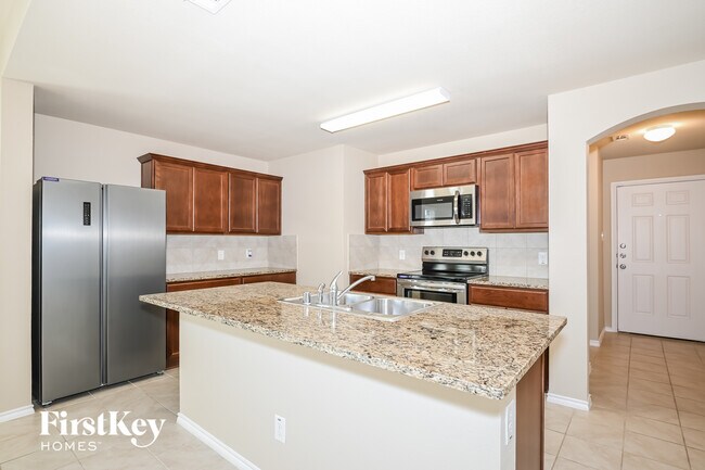 Foto del edificio - 961 Corbitt Ln