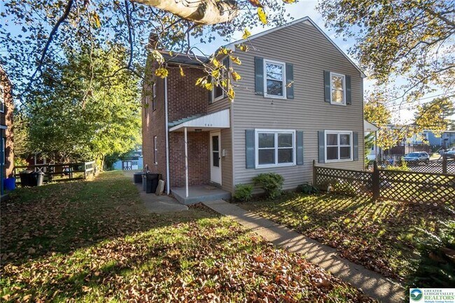 Foto del edificio - 240 Palmer St