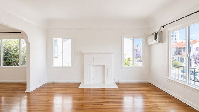 Foto del edificio - 339 N Ogden Dr