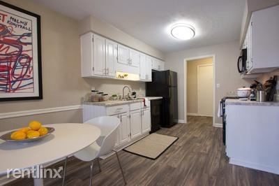 Foto del edificio - 3207 Henderson Mill Rd