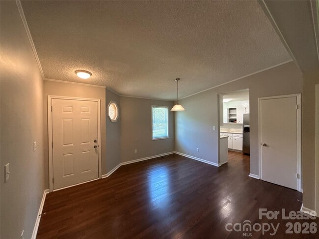 Foto del edificio - 8209 Terra Linda Ln