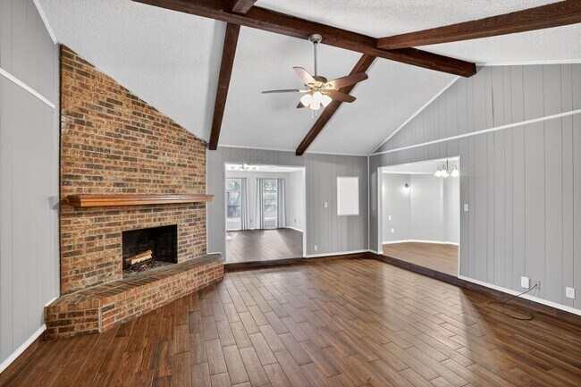 Foto del edificio - 2511 Ironwood Ct