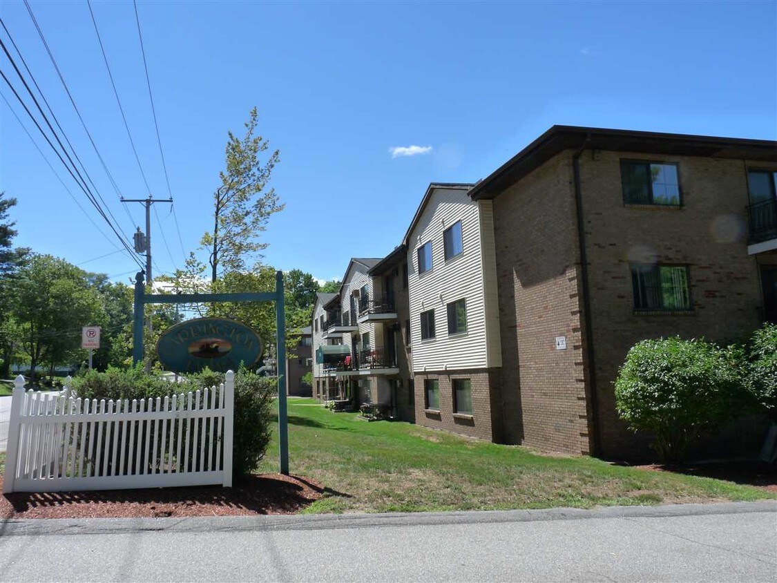 Primary Photo - 126 Mammoth Rd