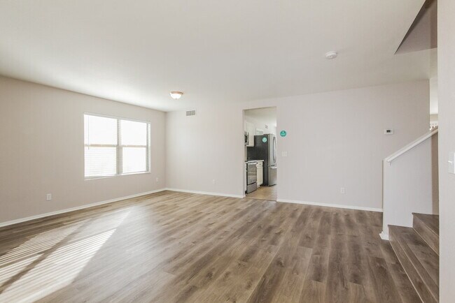 Foto del edificio - 4614 N 92nd Ln