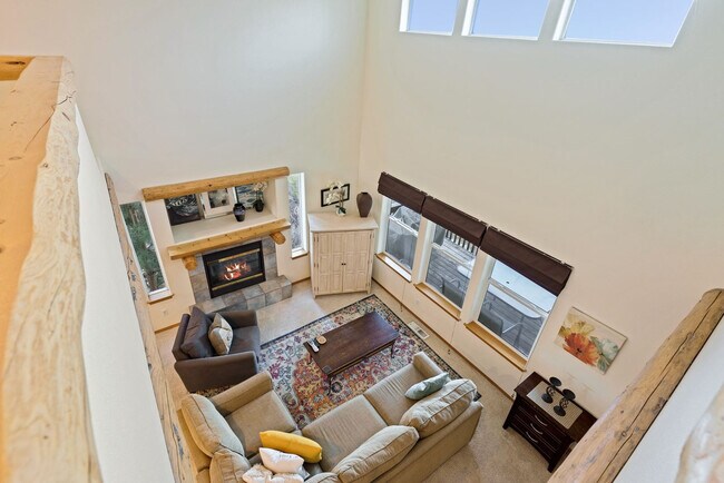 Foto del edificio - 3186 NW Quiet River Ln
