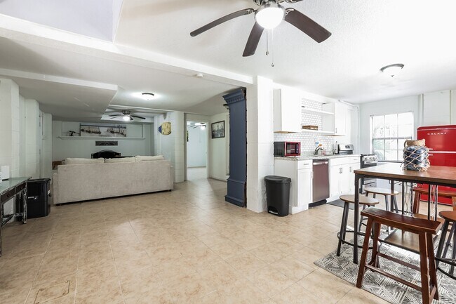 Foto del edificio - 2219 72nd St