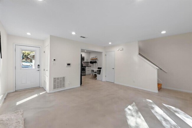 Foto del edificio - 1245 Spyglass Dr