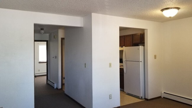 Foto del edificio - downstairs 2 bed 1 bath