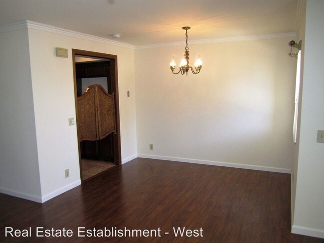 Building Photo - 13395 Taft St