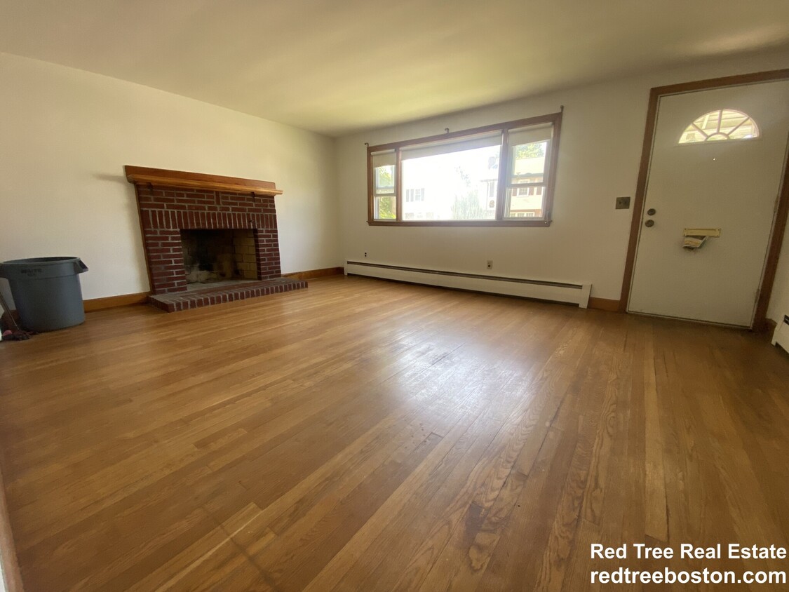 Primary Photo - 56 Morrell St