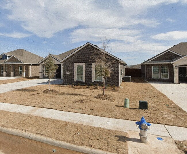Building Photo - 2108 Caraway Ct