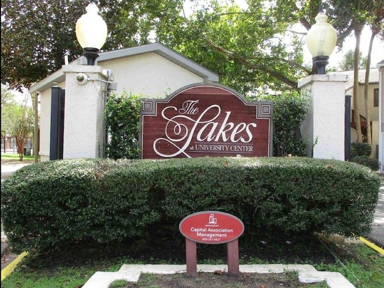 Photo - 1315 Airport Drive Unit B2