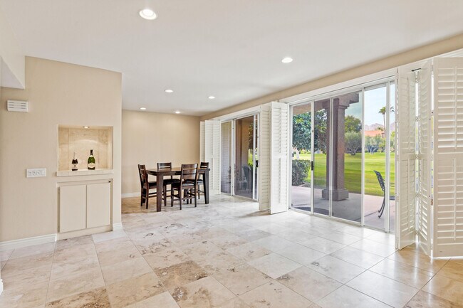 Building Photo - 55559 Winged Foot