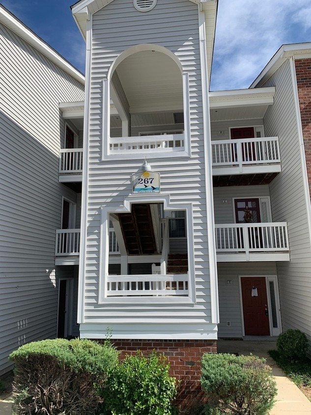 267 Waterdown Dr Unit APT 2, Fayetteville, NC 28314 Apartment for Rent in Fayetteville, NC