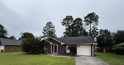 Building Photo - 216 Preakness Dr