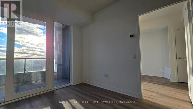 Photo du bâtiment - 260 Malta Ave.