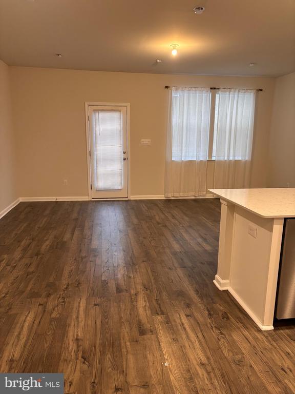 Foto del edificio - 316 Mazzeo Dr