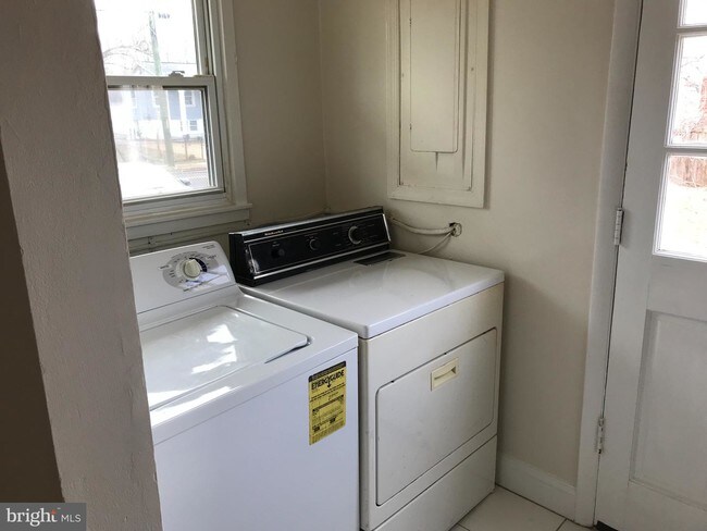 Foto del edificio - 9108 Yorkshire Ln