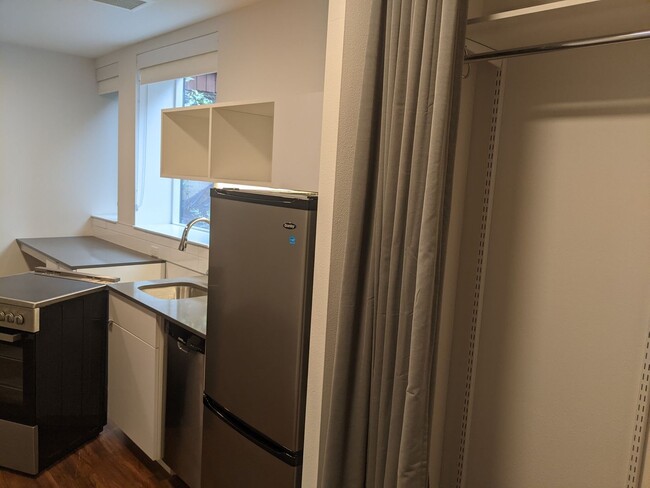 Interior Photo - Thomas Street Lofts