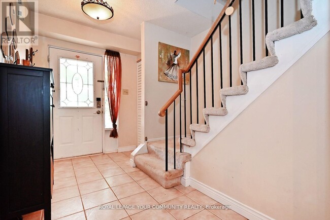 Building Photo - 304 Maciver Blvd