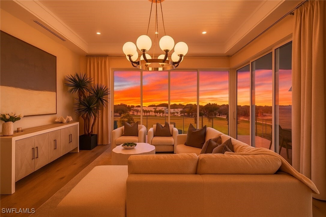 Primary Photo - 201 8th St S