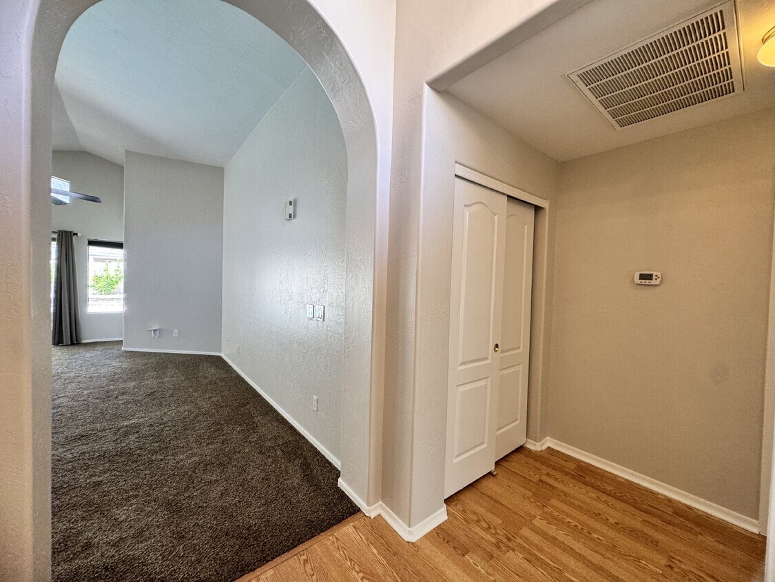 Primary Photo - 3780 W Barcelona Dr, Chandler with PRIVATE...