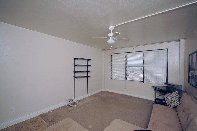 Building Photo - 311 W Ashley St