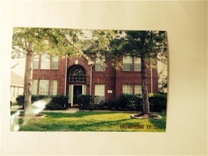 Building Photo - 4607 Forest Home Dr