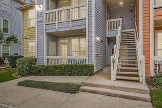 Building Photo - 7000 Seawall Blvd